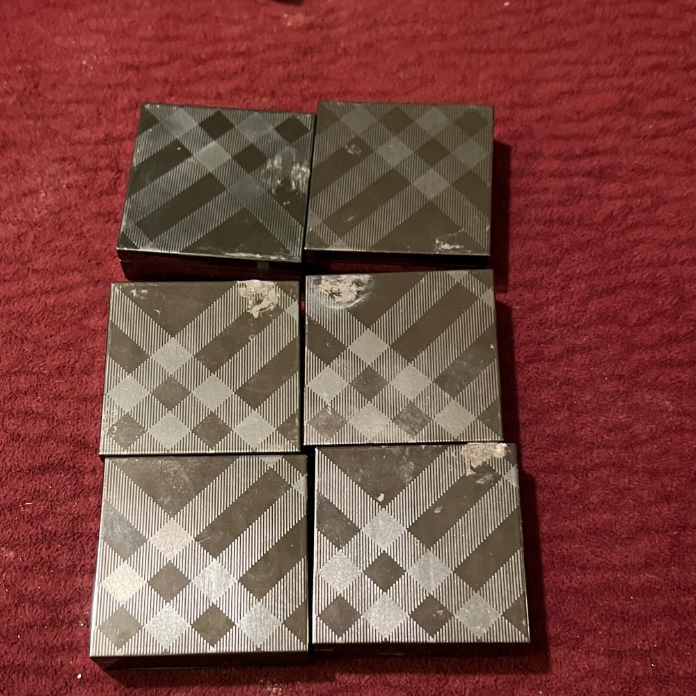 Burberry Eyeshadows Bundle of 6